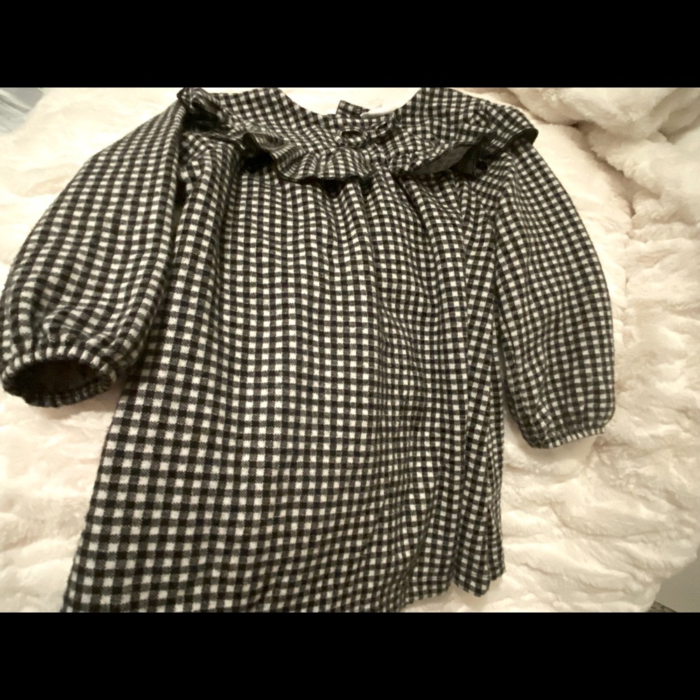 Zara 2-3 year Dress black and white